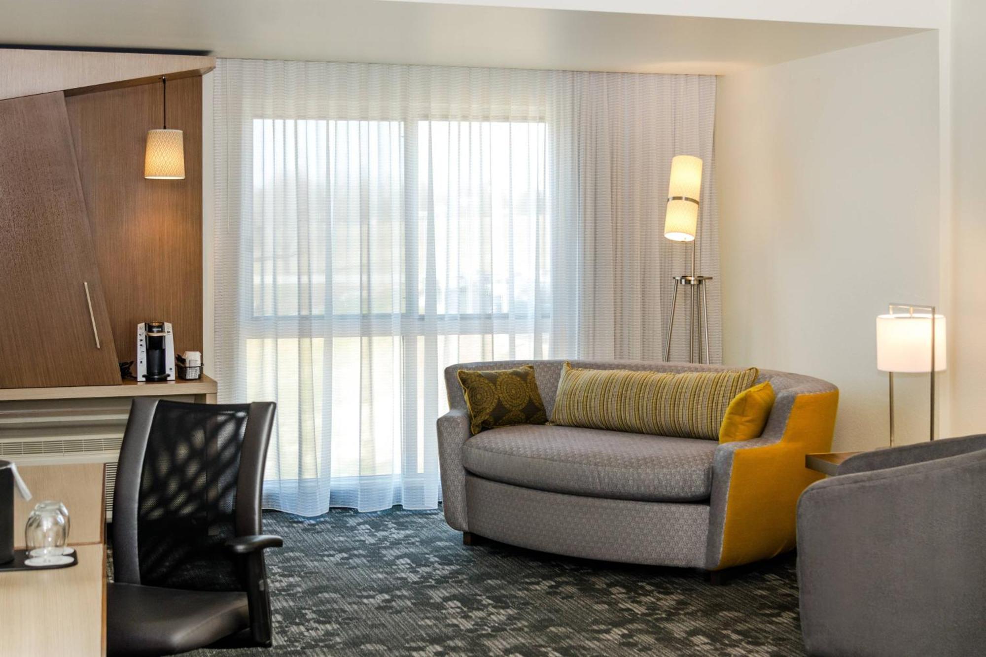 Courtyard By Marriott Somerset Zewnętrze zdjęcie
